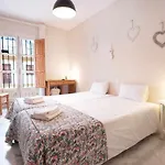 Monkeys Apartments Setas
